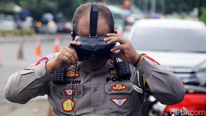 Ini Drone yang Pantau Kemacetan di Tol Merak