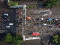 Banjir Rendam Jalur Pantura Semarang-Surabaya