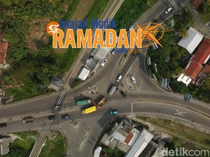 Simpang Legendaris Mengkreng hingga Menapak Bumi Majapahit