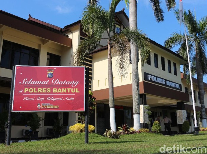 Kantor Polres Bantul di Jalan Jenderal Sudirman, Bantul, Sabtu (6/4/2024).