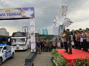 Momen Kapolri Lepas 58 Ribu Peserta Mudik Gratis 2024