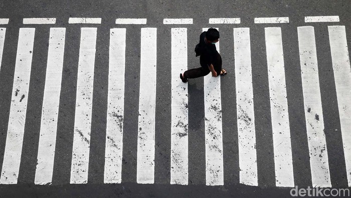 Libur Lebaran, Lalu Lintas Jalan Sudirman Ramai Lancar Memasuki libur lebaran, arus lalu lintas di Jalan Jenderal Sudirman, Jakarta, ramai lancar, Sabtu (6/4/2024). Begini penampakannya.