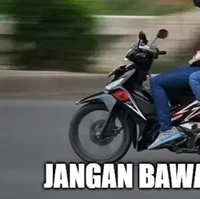 Boleh saja asal ajaknya mantan pacar yang sudah jadi istri. Foto: 1cak.com