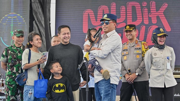 Menteri Perhubungan (Menhub) Budi Karya Sumadi
