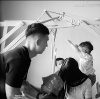 Bermain bersama para anak-anak lainnya, Issa terlihat begitu semangat dann antusias mennjajal berbagai permainan yang telah disediakan. Foto: Instagram/@nikitawillyofficial94