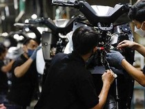 Baterai Motor Listrik Drop, Harus Ganti Baru atau Bisa Diperbaiki?