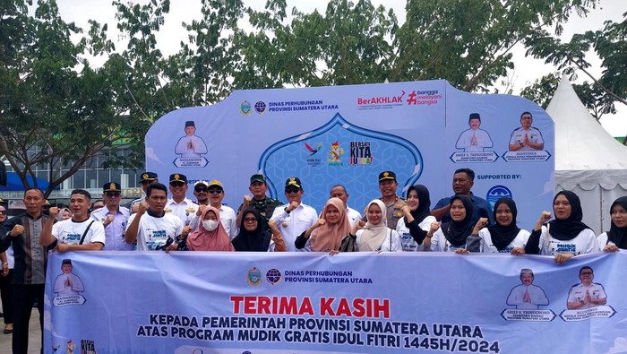 Pelepasan pemudik gratis bareng Pemprov Sumut. (Finta Rahyuni/detikSumut)