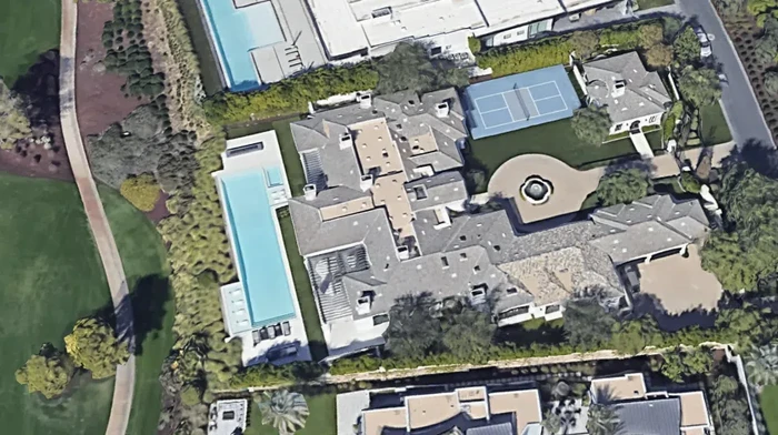 Penampakan rumah Justin Bieber dan Hailey Bieber dari atas Penampakan rumah Justin Bieber dan Hailey Bieber