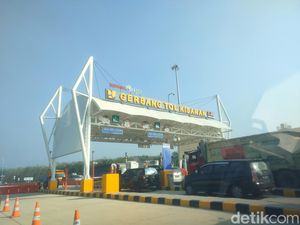 Volume Kendaraan di Tol Kisaran yang Baru Dibuka Meningkat