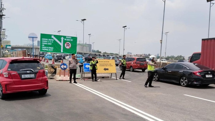 Polisi Implementasikan Pengaturan Lalu Lintas Baru di East Flyover Bandara Soekarno-Hatta