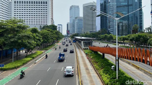 Potret Jakarta lengang ditinggal warga mudik