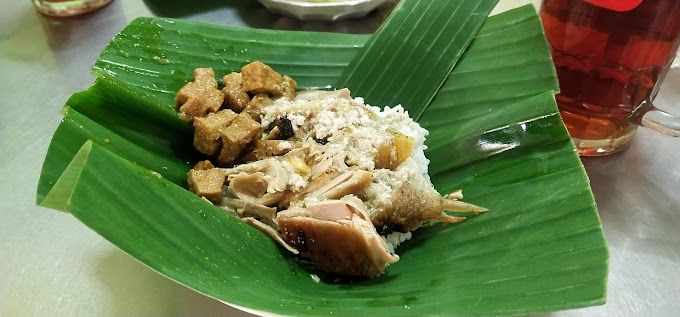 Resto Legendaris di Kudus