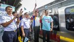Ribuan Mitra Tukang-Mandor Mudik Gratis Naik Kereta Api Eksekutif