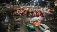 Meski begitu, antrean terlihat tertib.