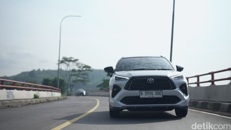 Cek jalur mudik jalur Pantura bersama Toyota Yaris Cross Hybrid.