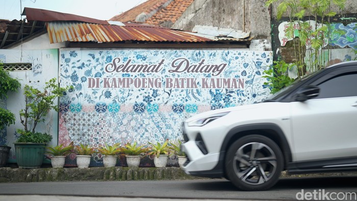 Cek jalur mudik jalur Pantura bersama Toyota Yaris Cross Hybrid.