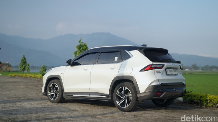 Cek jalur mudik jalur Pantura bersama Toyota Yaris Cross Hybrid.