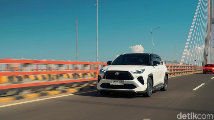 Cek jalur mudik Pantura 2024 bersama Toyota Yaris Cross Hybrid
