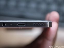 Unboxing Realme 12 5G, HP Berdesain Jam Tangan Mewah