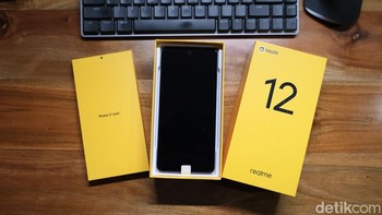 Realme mulai memasarkan Realme 12 5G dengan harga Rp 3.699.000 dengan keunggulan di fotografi portrait. Foto: detikINET/Anggoro Suryo Jati