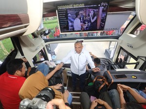 Wamenaker Lepas Mudik Gratis 767 Mitra Warmindo ke Jabar hingga Yogya