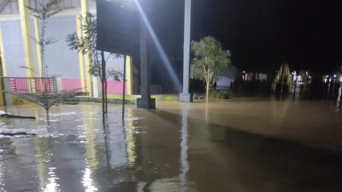 Banjir merendam permukiman di Gorontalo Utara. Dokumen Istimewa