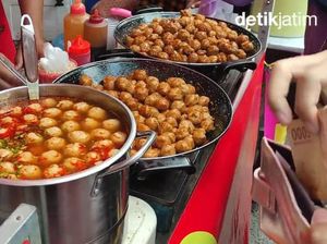 Kurma Spesial: Jalan-jalan Berburu Takjil di Jalan Surabaya, Malang