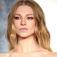 Sosok Hunter Schafer kini jadi kontroversi setelah membuat pernyataan bahwa tidak lagi ingin menerima peran transgender setelah aktinynya di drama Euphoria. Hunter hanya ingin berperan sebagai perempuan. Foto: dok. Instagram @hunterschafer