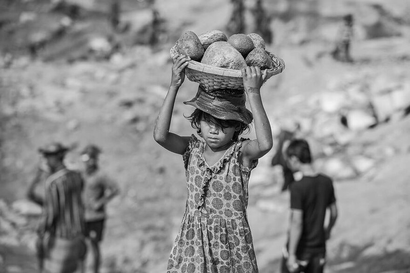 Kumpulan Potret Menohok Tampilkan Pekerja Anak di Bawah Umur