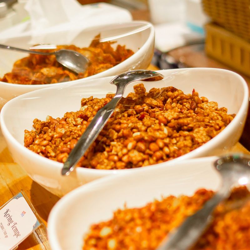 Lauk ala 'Warteg' di Supermarket Mewah Ini Harganya Bikin Melongo!