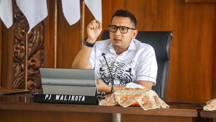 Pj Wali Kota Mojokerto Moh Ali Kuncoro. Pj Wali Kota Mojokerto Moh Ali Kuncoro.