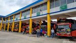Terminal Purabaya Sidoarjo Ramai Pada H-3 Lebaran