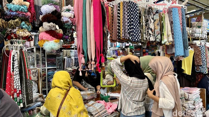 Suasana Kota Bandung menjelang Lebaran.