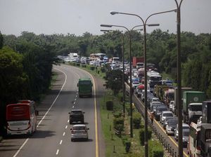 Awas Macet, Kemenhub Prediksi Puncak Arus Mudik dan Balik Tanggal Segini