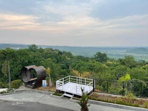 Serunya Libur Lebaran di Wisata Talaga Langit dan Bukit Cinta Anti Galau