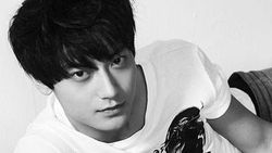 Lihat Lagi Foto-foto Debut EXO 12 Tahun Lalu Lihat Lagi Foto-foto Debut EXO 12 Tahun Lalu