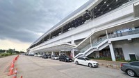 Akses Tol KM 1+842 ini dapat menjadi alternatif bagi penumpang menuju Stasiun Halim selain menggunakan Jalan DI Panjaitan yang menerapkan aturan ganjil genap  pada hari dan jam tertentu.