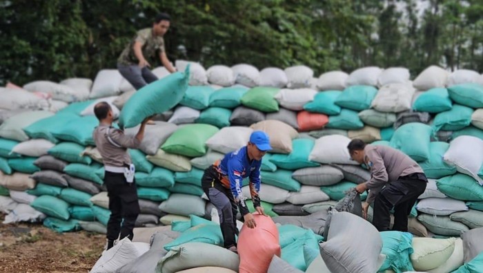 Jalur penyelamat tikungan maut gotekan