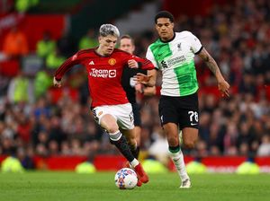 Liverpool Gasak MU di Pramusim, Slot: Laga Hari Minggu Akan Beda