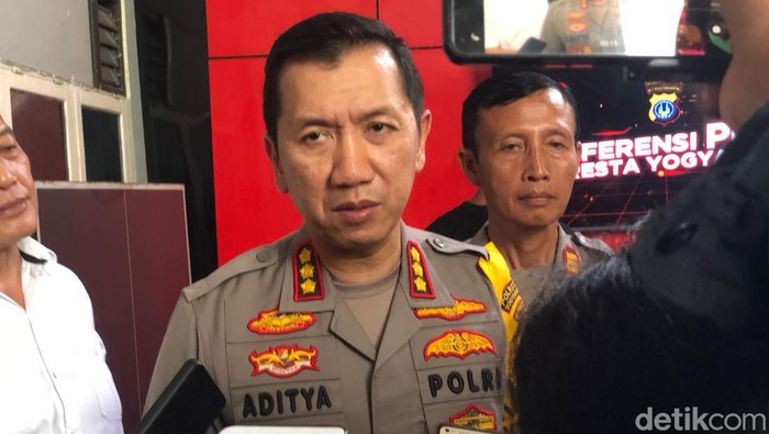 Kapolresta Jogja Kombes Aditya Surya Dharma di Mapolresta Jogja, Senin (8/4/2024).