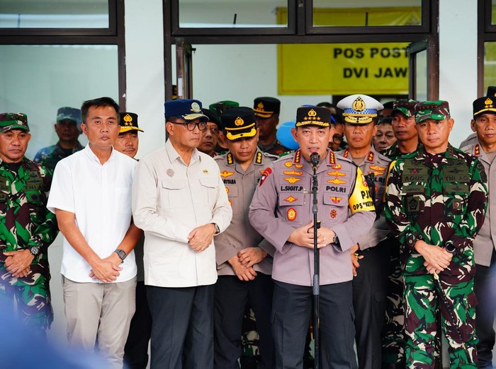 Kapolri Jenderal LIstyo Sigit Prabowo