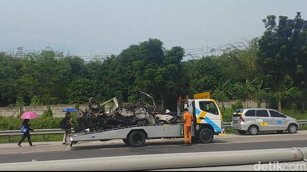 Kecelakaan maut KM 58 Tol Jakarta-Cikampek