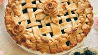 Seolah ngidam pie, seorang netizen mengungkapkan bagaimana dirinya begitu telaten hanya untuk membuat sebuah pie. Hasilnya setiap potongan pastrynya berhasil dibuat presisi. Foto: Bored Panda