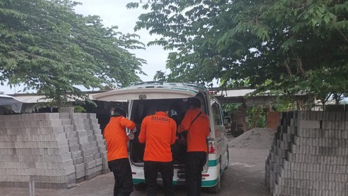 Pria di Lombok Timur ditemukan meninggal dunia di dalam rumah, Minggu (7/4/2024). Foto: Humas Polres Lombok Timur.