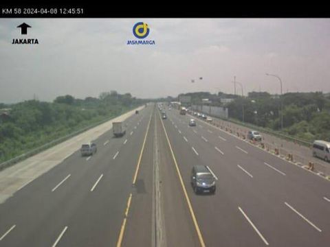 Situasi lalu lintas di sekitar KM 58 Tol Japek siang ini (Tangkapan layar aplikasi Travoy)