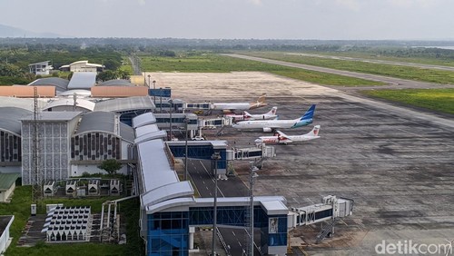 Suasana di Bandara Internasional Lombok, NTB.