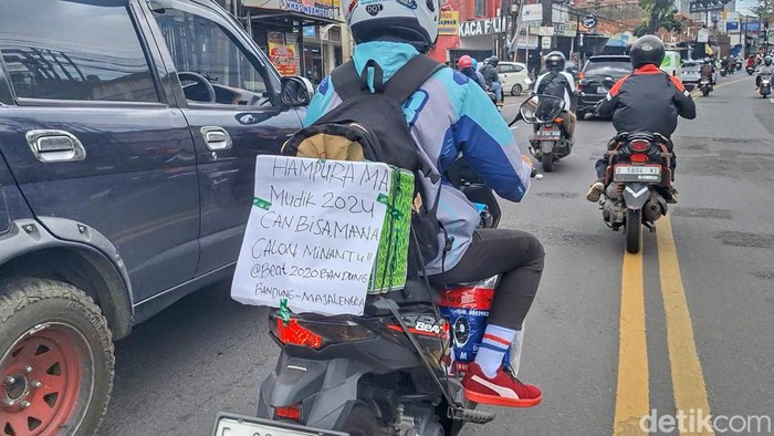 Teten, warga Bandung yang mudik ke Majalengka