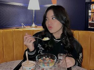 Zee JKT48 Doyan Makan Es Krim hingga AYCE Daging Panggang