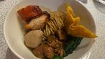 Ada Garang Asem hingga Nasi Kebuli Enak di Resto Hotel Berbintang Ini!