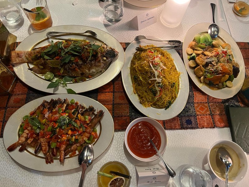 Ada Garang Asem hingga Nasi Kebuli Enak di Resto Hotel Berbintang Ini!